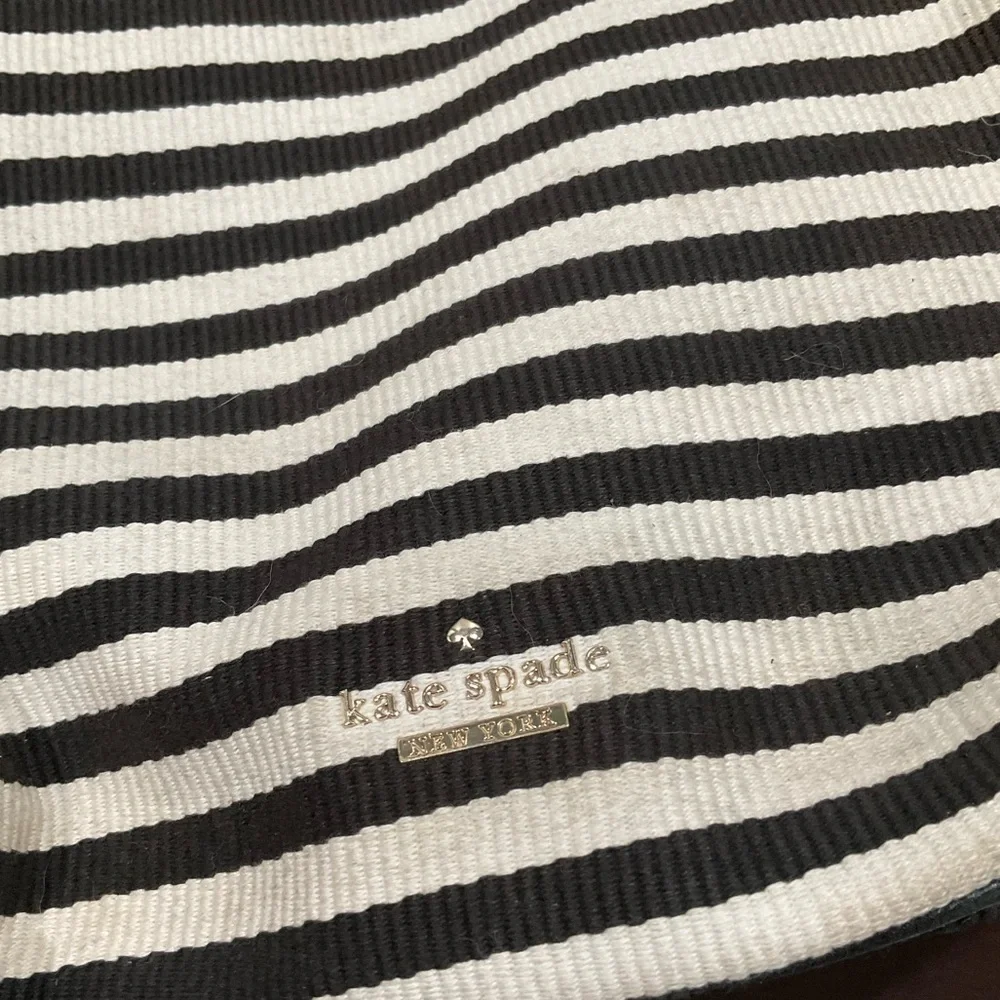 KATE‎ SPADE COBBLE HILL STRIPE SHOULDER BAG